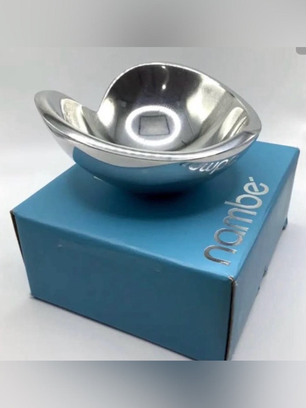 NIB Vintage 2009 Nambe Mini Love Bowl Polished Silver Curved Serving Bowl